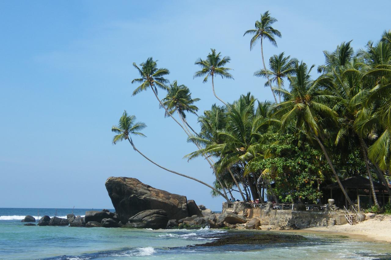 Прогноз погоды шри. Унаватуна Шри Ланка. Шри Ланке уно ватуна. Пляж Унаватуна Шри Ланка. Унаватуна Шри Ланка 3.